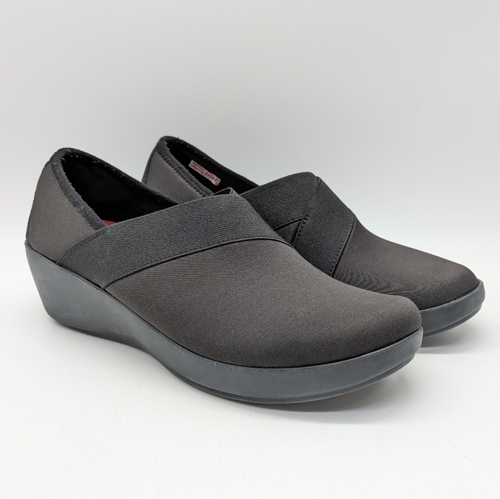 Crocs Busy Day Stretch Black Asymmetrical Slip On Wedge Shoe 8